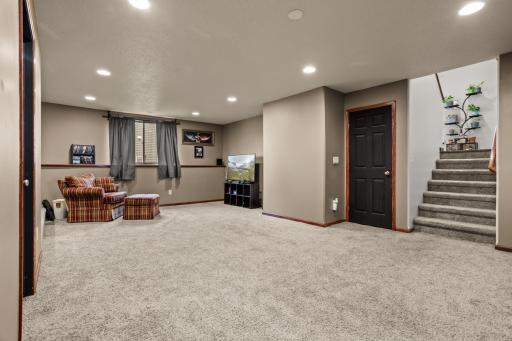 1240 38th Avenue S, Moorhead, MN 56560
