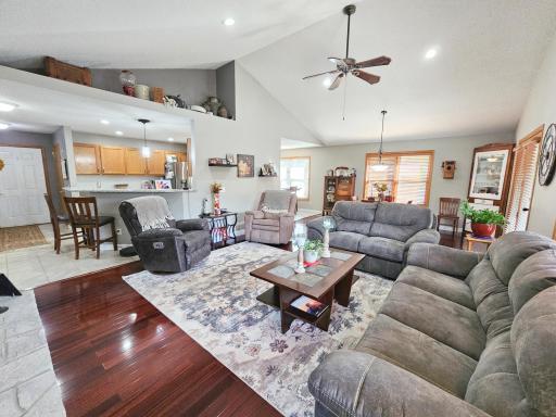 310 N Lincoln Street, Redwood Falls, MN 56283