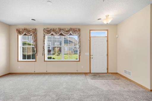 17716 68th Place N, Maple Grove, MN 55311