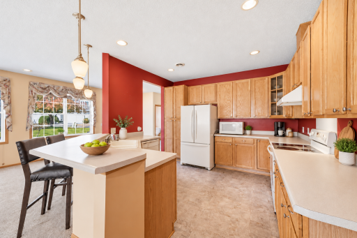 17716 68th Place N, Maple Grove, MN 55311