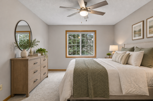 8588 Brinkley Lane, Inver Grove Heights, MN 55076
