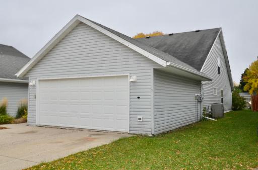 819 W 12 1/2 Avenue W, West Fargo, ND 58078