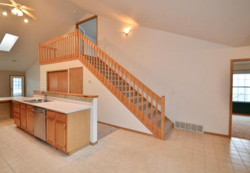 819 W 12 1/2 Avenue W, West Fargo, ND 58078