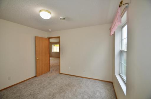 819 W 12 1/2 Avenue W, West Fargo, ND 58078