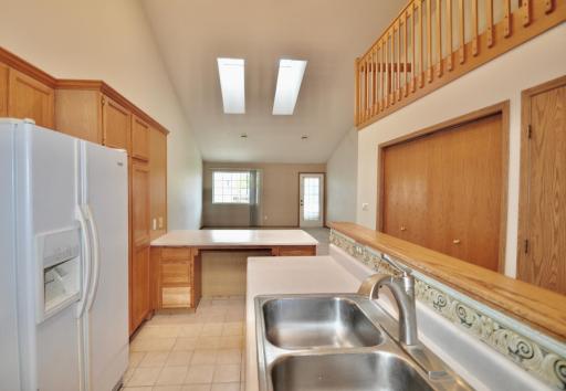 819 W 12 1/2 Avenue W, West Fargo, ND 58078