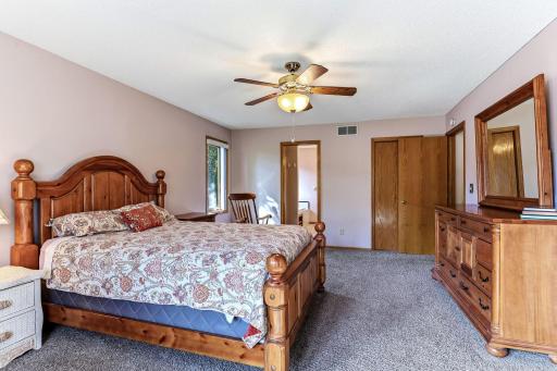 3043 Walter Street, Maplewood, MN 55109