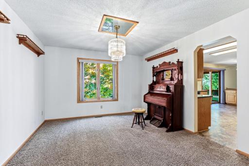 3043 Walter Street, Maplewood, MN 55109