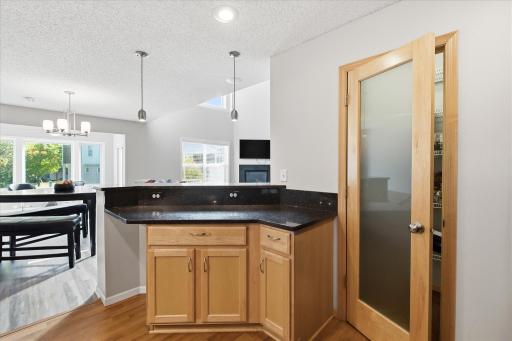 15225 Stonewood Terrace, Burnsville, MN 55306