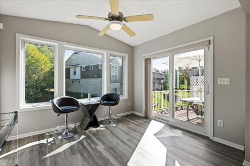 15225 Stonewood Terrace, Burnsville, MN 55306