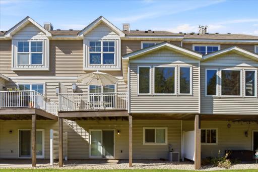15225 Stonewood Terrace, Burnsville, MN 55306