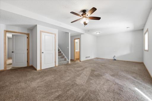 15225 Stonewood Terrace, Burnsville, MN 55306