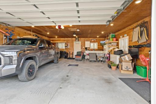 115 3rd Avenue S, Wahpeton, ND 58075