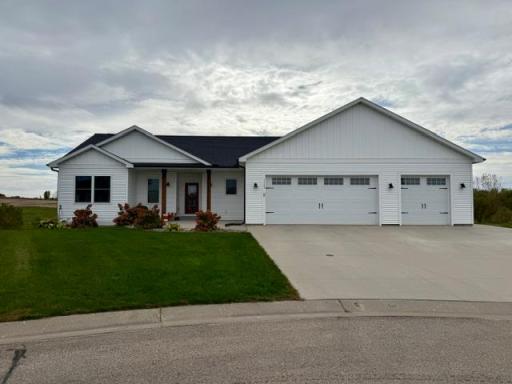 1122 3rd Street, Wanamingo, MN 55983