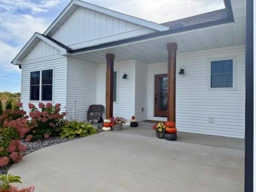 1122 3rd Street, Wanamingo, MN 55983