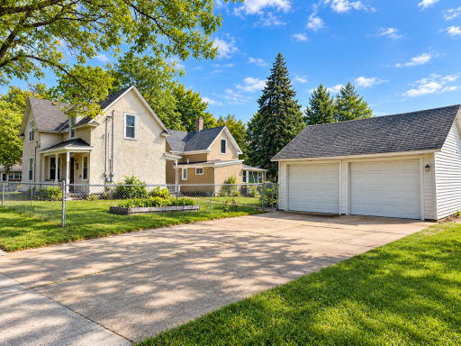 4049 Girard Avenue N, Minneapolis, MN 55412