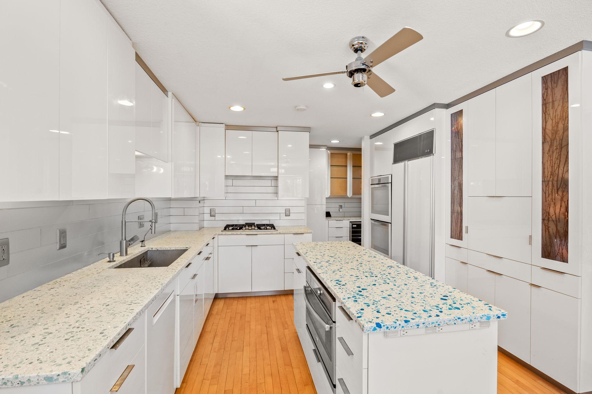 17-web-or-mls-102.jpg