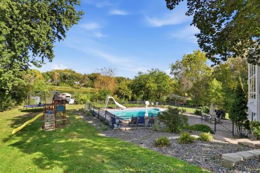 2457 Dianna Lane, Little Canada, MN 55117