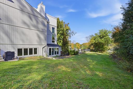 2457 Dianna Lane, Little Canada, MN 55117