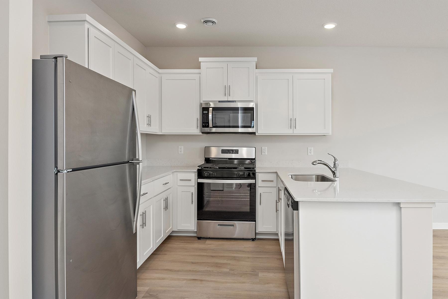 Camden Kitchen 2 R.jpg