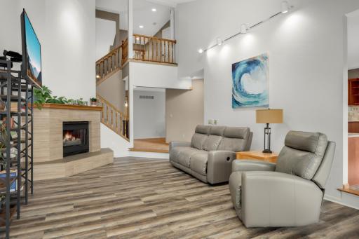 18062 Judicial Way N, Lakeville, MN 55044