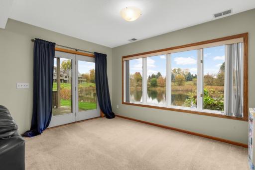 18062 Judicial Way N, Lakeville, MN 55044
