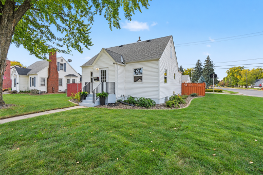 WONDERFUL AND DESIRABLE CORNER LOT WITH FULLY FENCED BACKYARD
