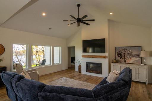 1949 Rosewood Lane SE, Alexandria, MN 56308