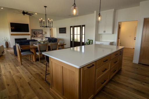 1949 Rosewood Lane SE, Alexandria, MN 56308