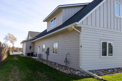 1949 Rosewood Lane SE, Alexandria, MN 56308