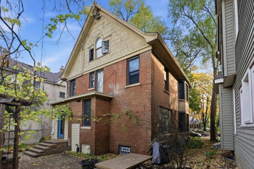 2708 Emerson Avenue S, Minneapolis, MN 55408
