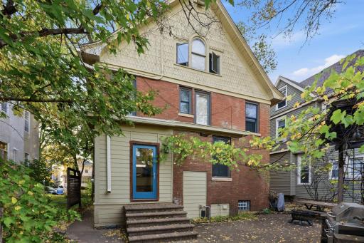 2708 Emerson Avenue S, Minneapolis, MN 55408