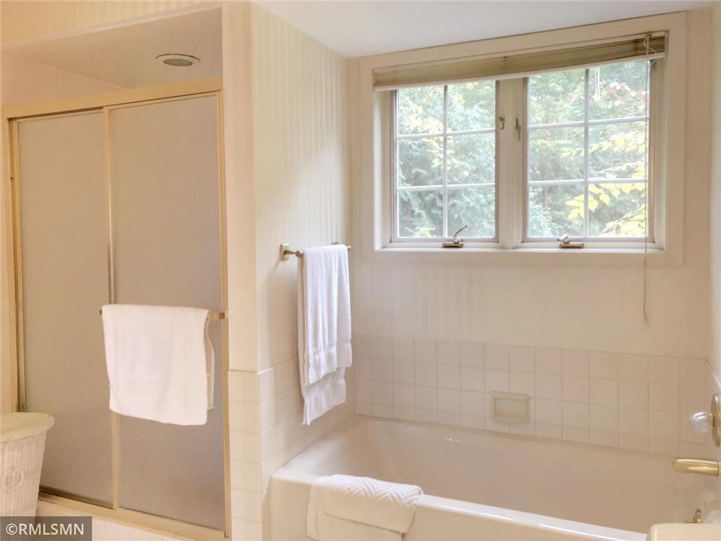 Master_Bath_2 - Copy.jpg