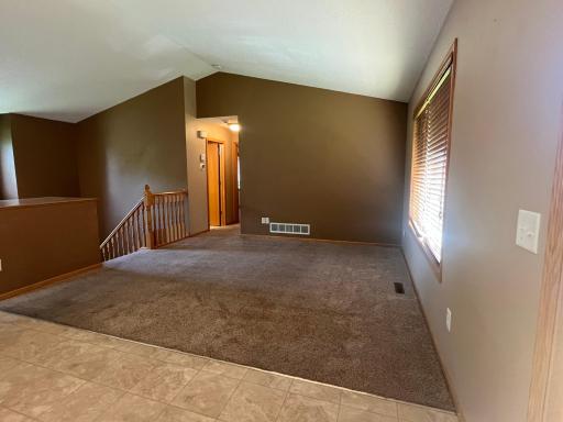 7776 Large Avenue NE, Albertville, MN 55301