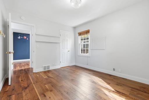 1101 W 53rd Street, Minneapolis, MN 55419