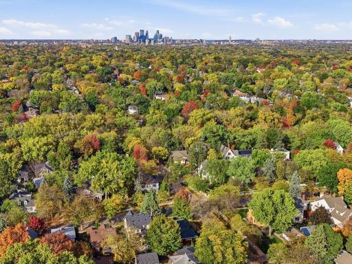 This is a close-knit neighborhood! Neighbors know each other and enjoy neighborhood gatherings, including a Fall chili cook-off!