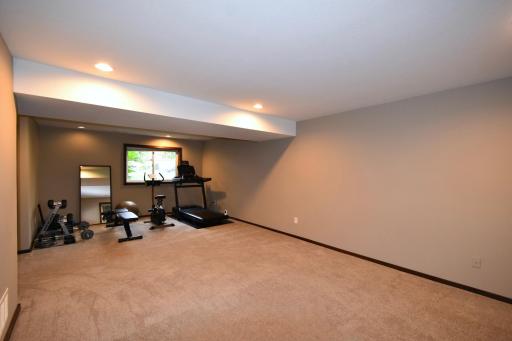201 Golden Bear Lane, Zumbrota, MN 55992