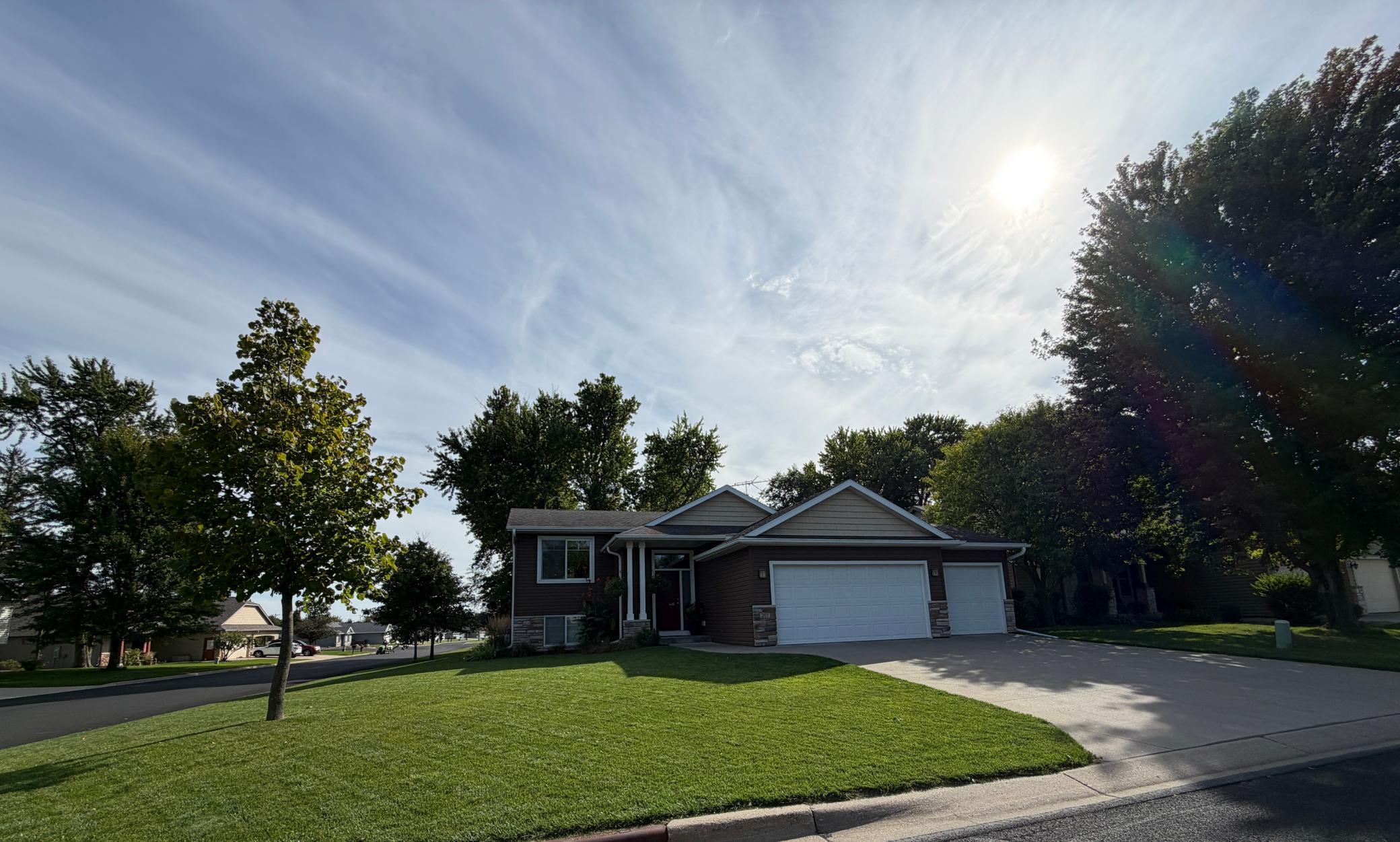 Property photo for 201 Golden Bear Lane, Zumbrota, MN 55992