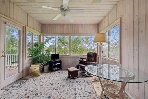 8991 Ferndale Lane, Eden Prairie, MN 55347
