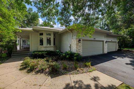 8991 Ferndale Lane, Eden Prairie, MN 55347