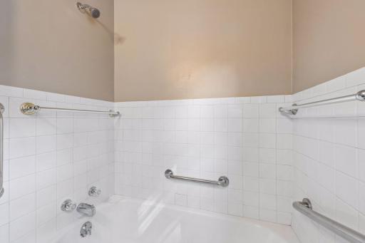 3637 Orchard Avenue N, Robbinsdale, MN 55422