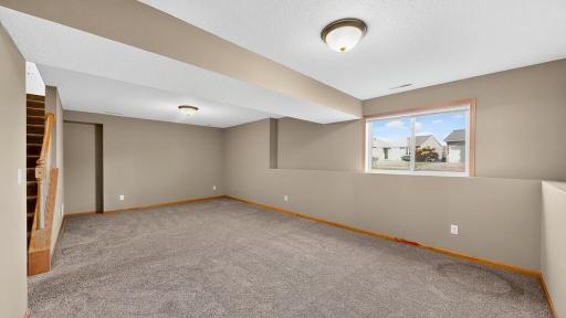 3830 Kenosha Drive NW, Rochester, MN 55901