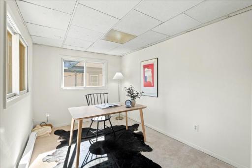 2017 Emerson Avenue S, Minneapolis, MN 55405