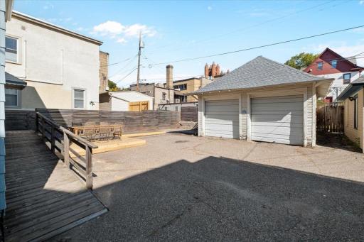 2017 Emerson Avenue S, Minneapolis, MN 55405