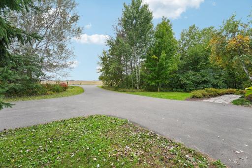 4-web-or-mls-W10282 County Road Ff-S2909-004.jpg