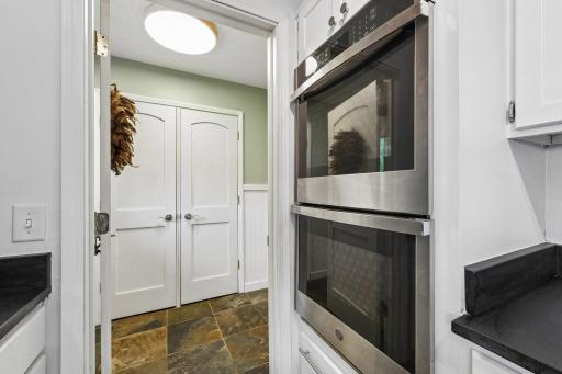 18-web-or-mls-W10282 County Road Ff-S2909-018.jpg