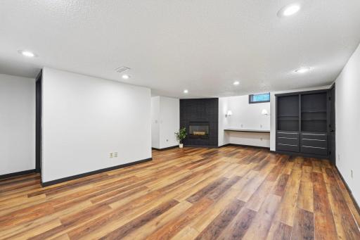 41-web-or-mls-W10282 County Road Ff-S2909-041.jpg
