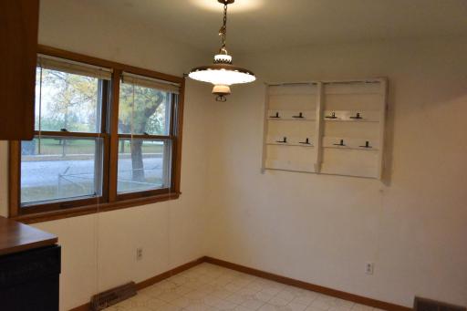 402 Maple Lane, Moorhead, MN 56560