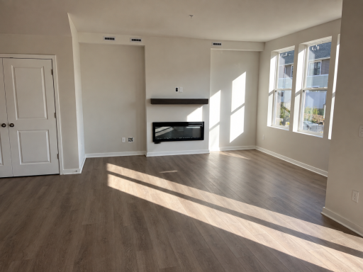 Wonderful electric fireplace in living room