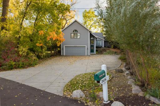 2626 Crosby Road, Minnetonka, MN 55391