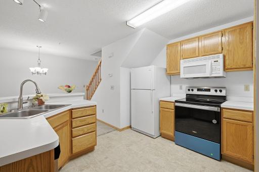 2210 Ranchview Lane N, 121, Plymouth, MN 55447